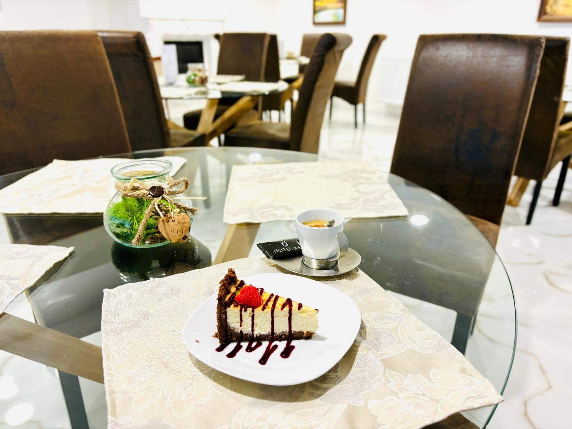 Hotel Raj Dedinky Εξωτερικό φωτογραφία